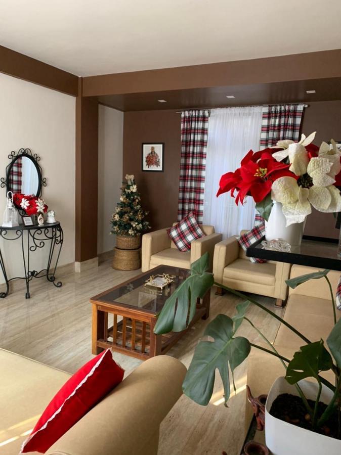Na-U-Iaka Homestay Shillong Ngoại thất bức ảnh