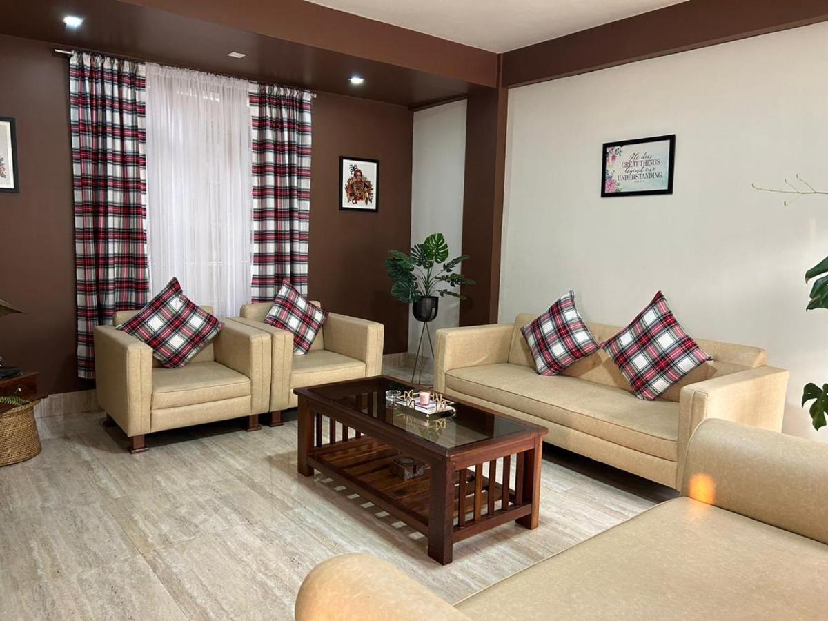 Na-U-Iaka Homestay Shillong Ngoại thất bức ảnh